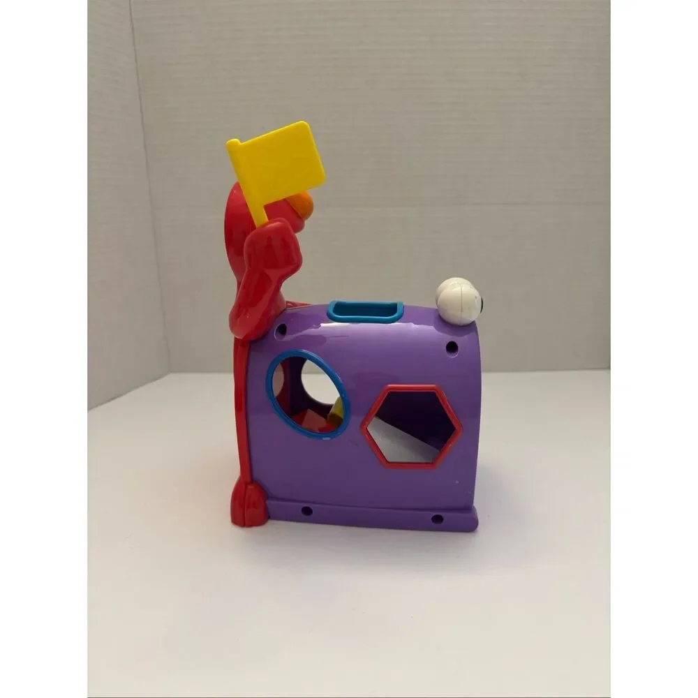 Fisher-Price Elmo's Mailbox Shape Sorter Sesame Street 2008